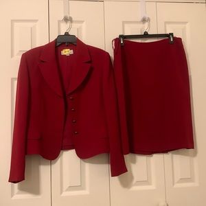 Red Tahari by Arthur S. Levine Skirt Suit, size 12
